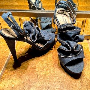 NWOT Denim & Zipper Embellished Sandals